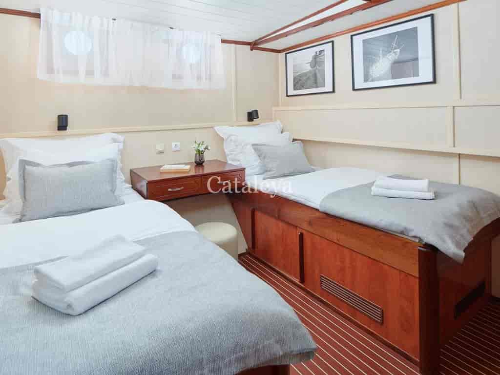 Boat picture 26