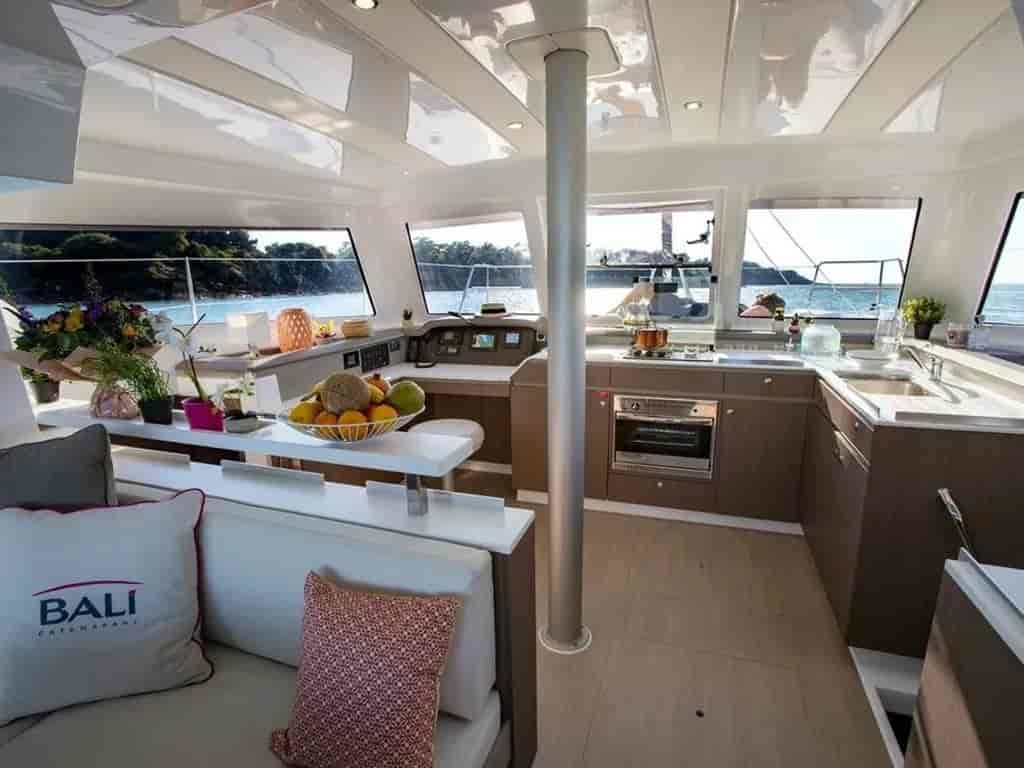 Boat picture 12