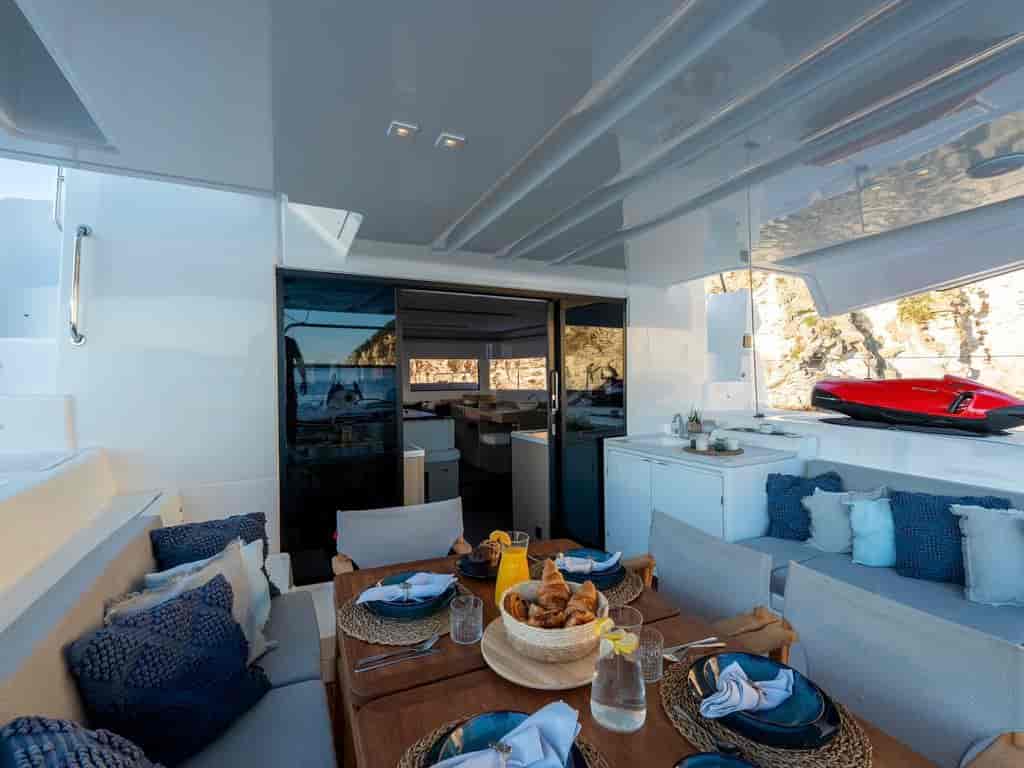 Boat picture 9