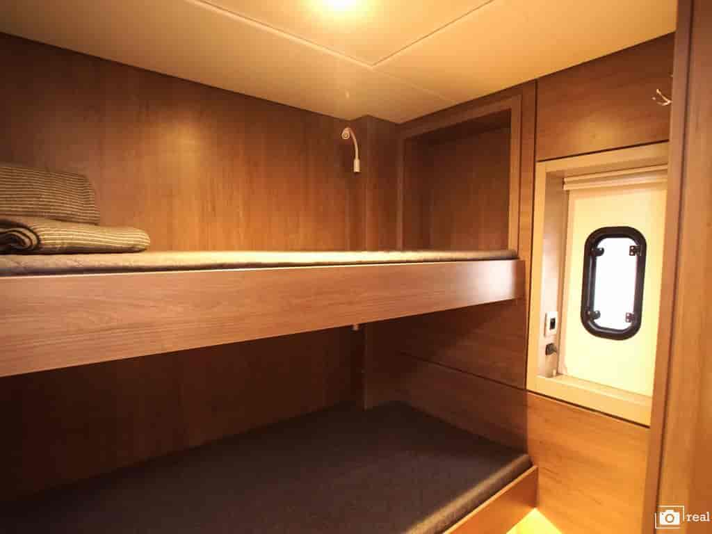 Boat picture 17