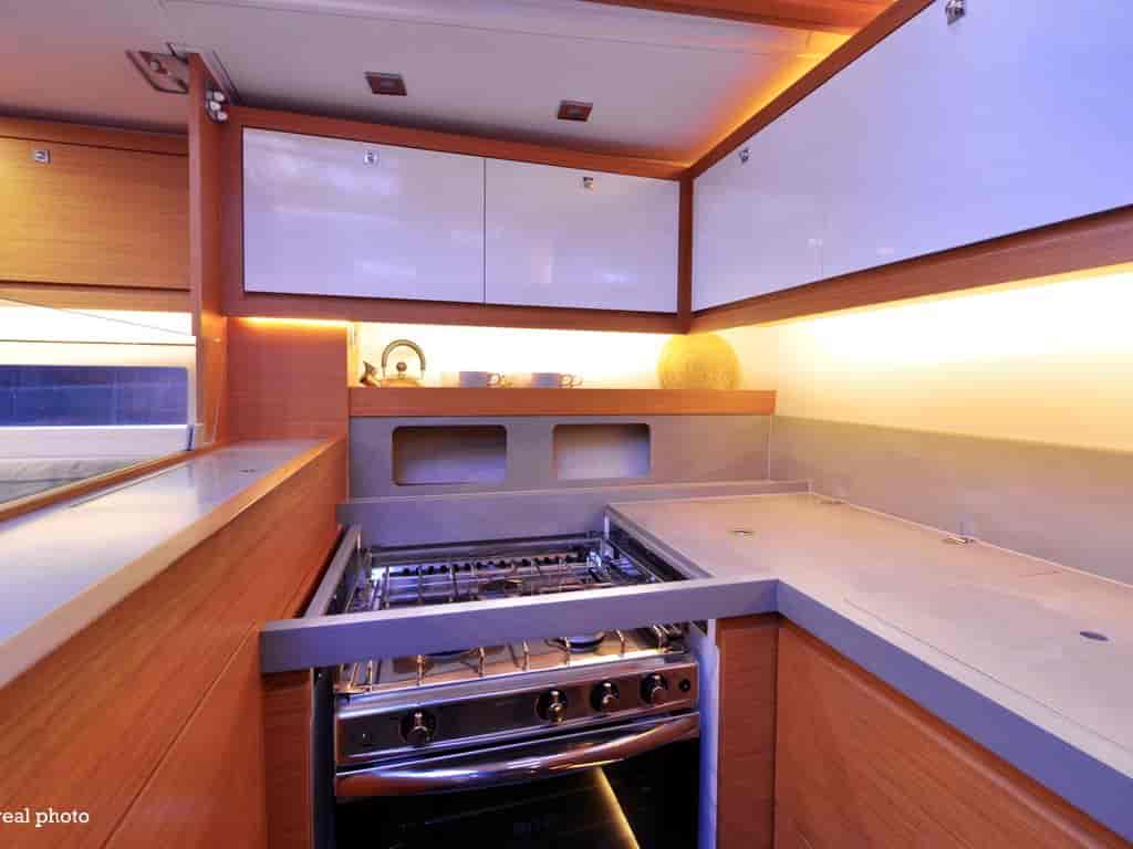 Boat picture 18