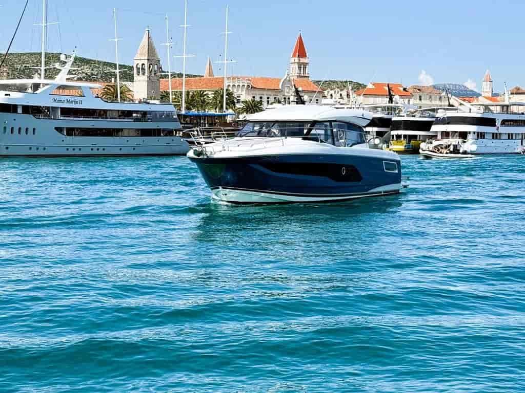 Boat picture 30