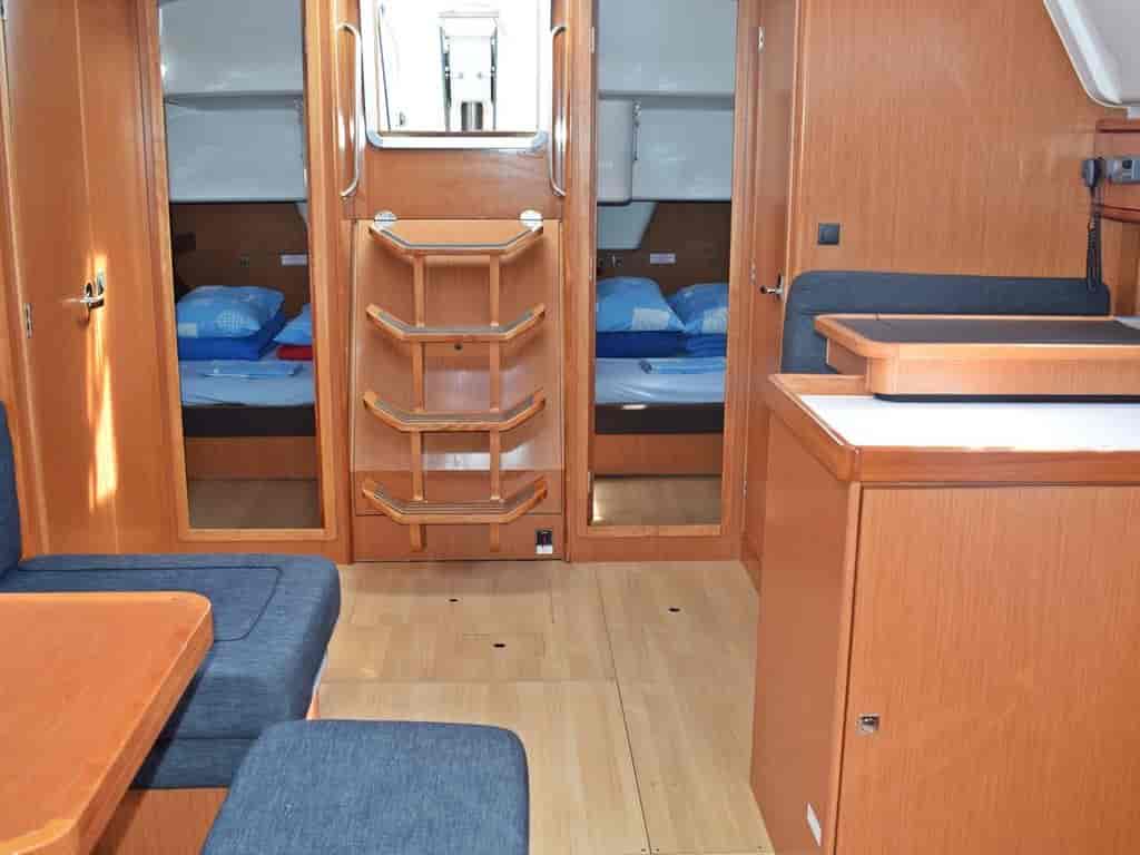 Boat picture 9