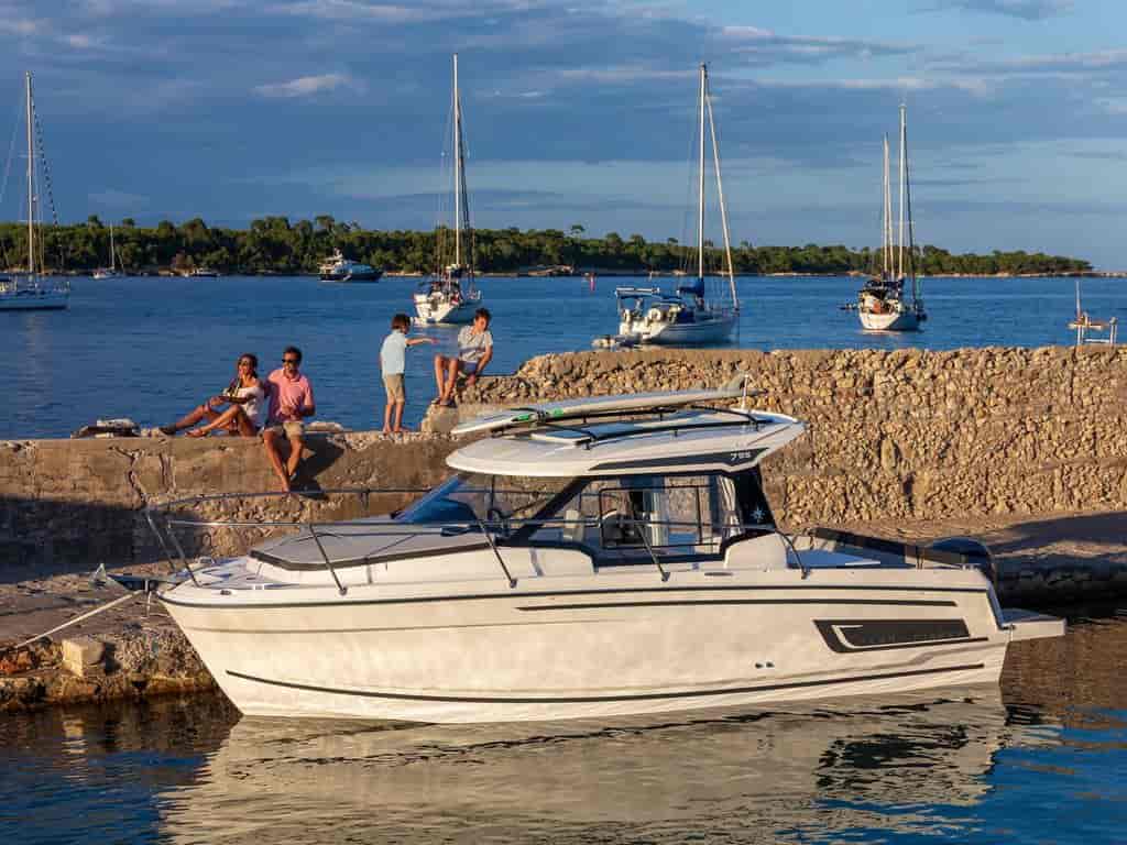 Boat picture 17