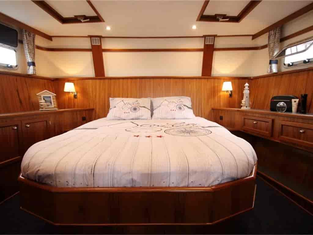 Boat picture 14