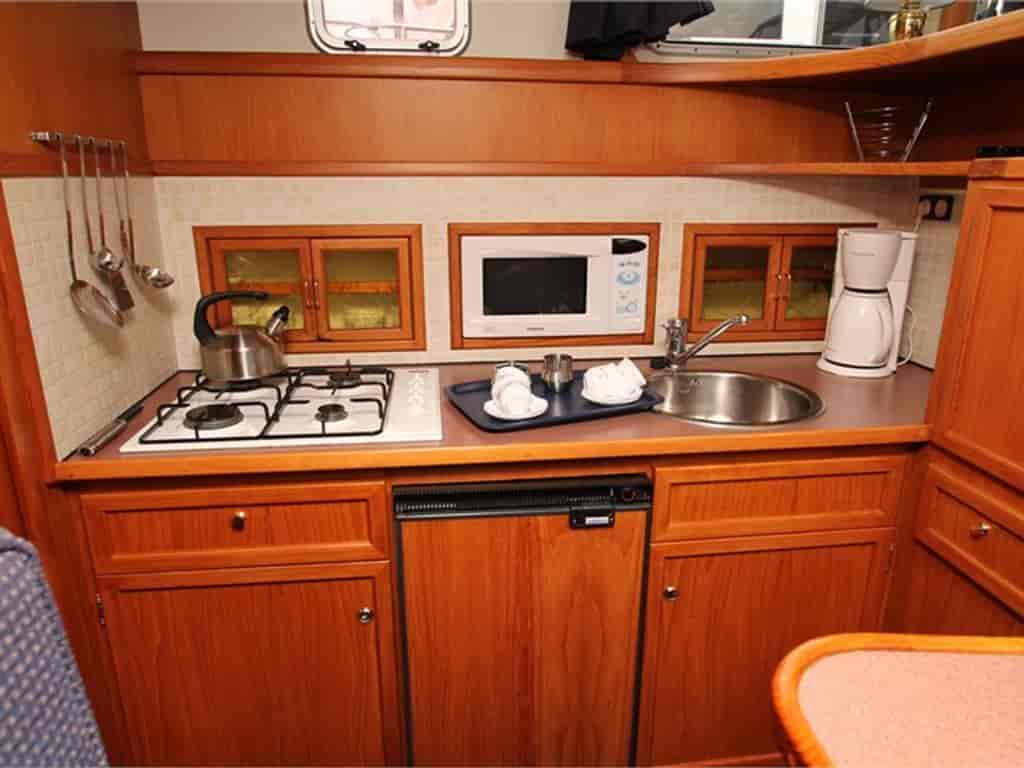 Boat picture 4