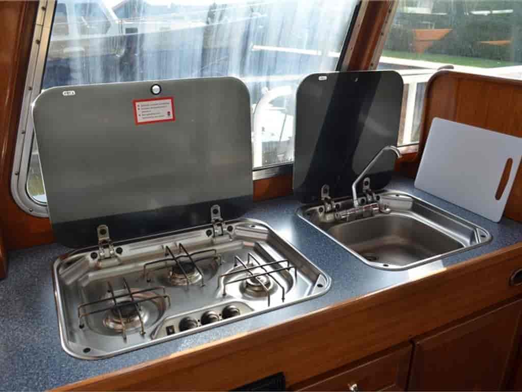 Boat picture 12