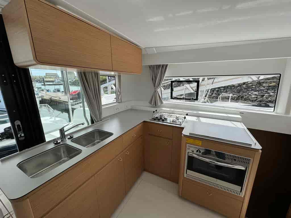 Boat picture 14