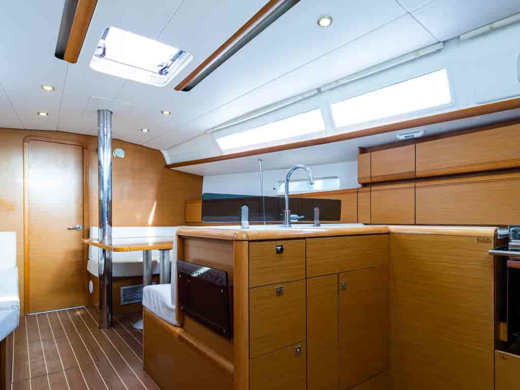 Boat picture 14