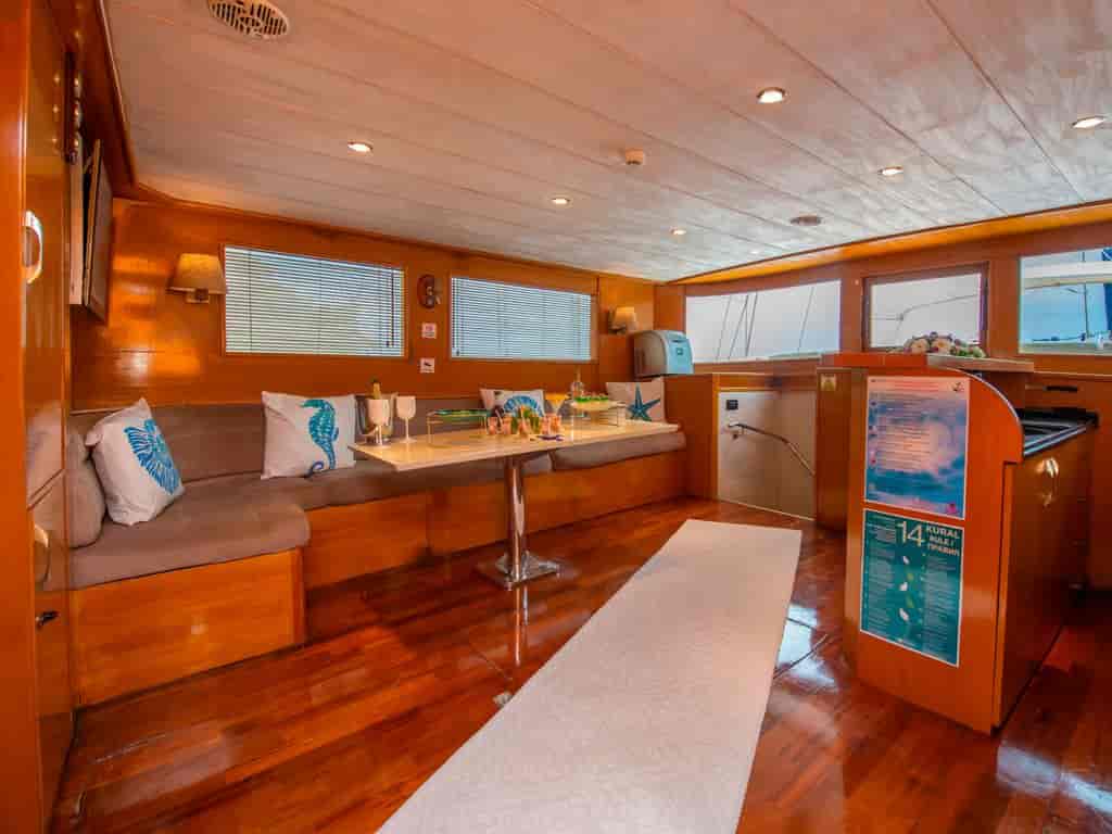 Boat picture 4