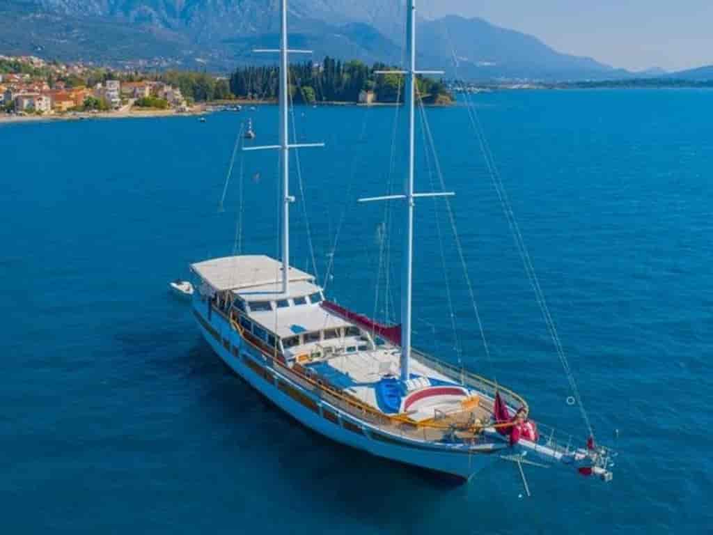 Boat picture 4