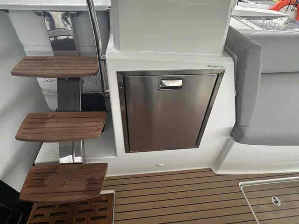 Boat picture 17