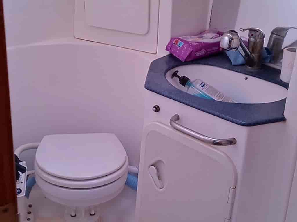 Boat picture 9