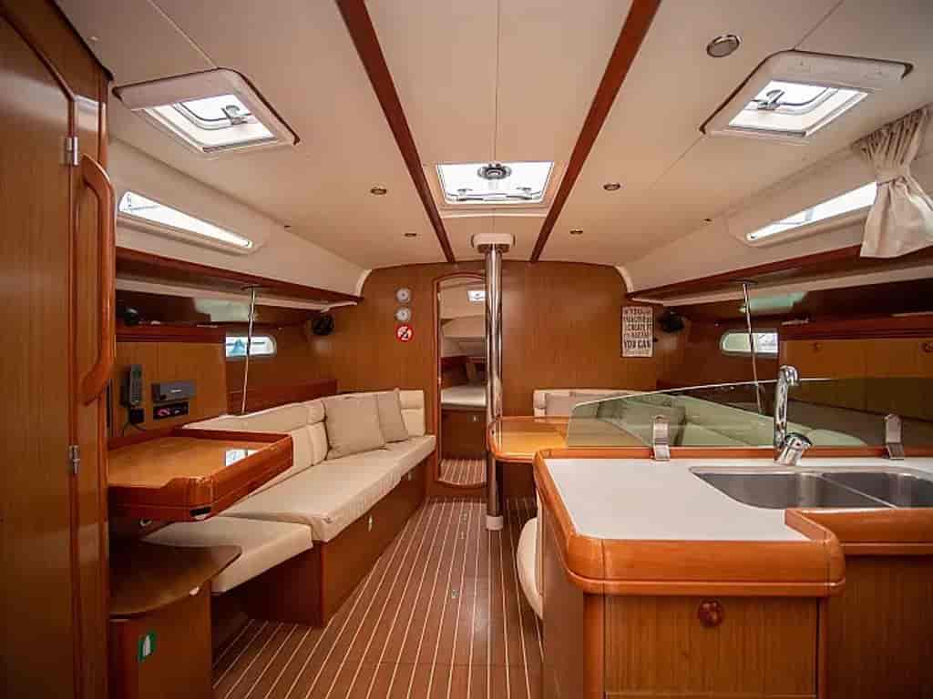 Boat picture 14