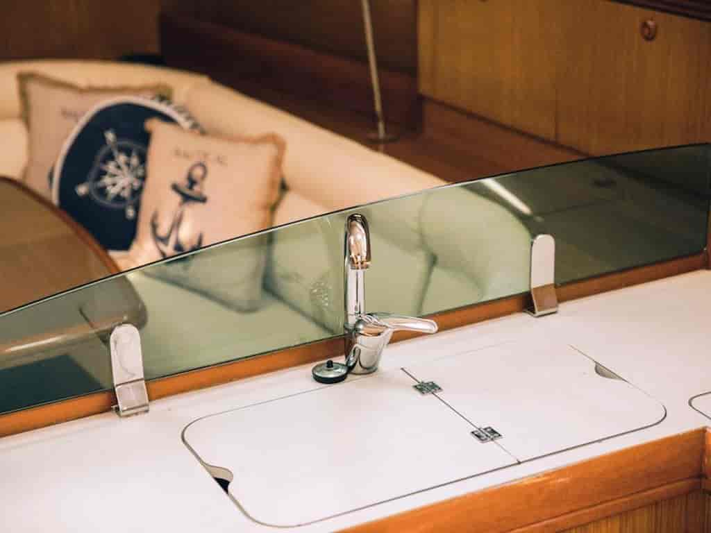 Boat picture 18