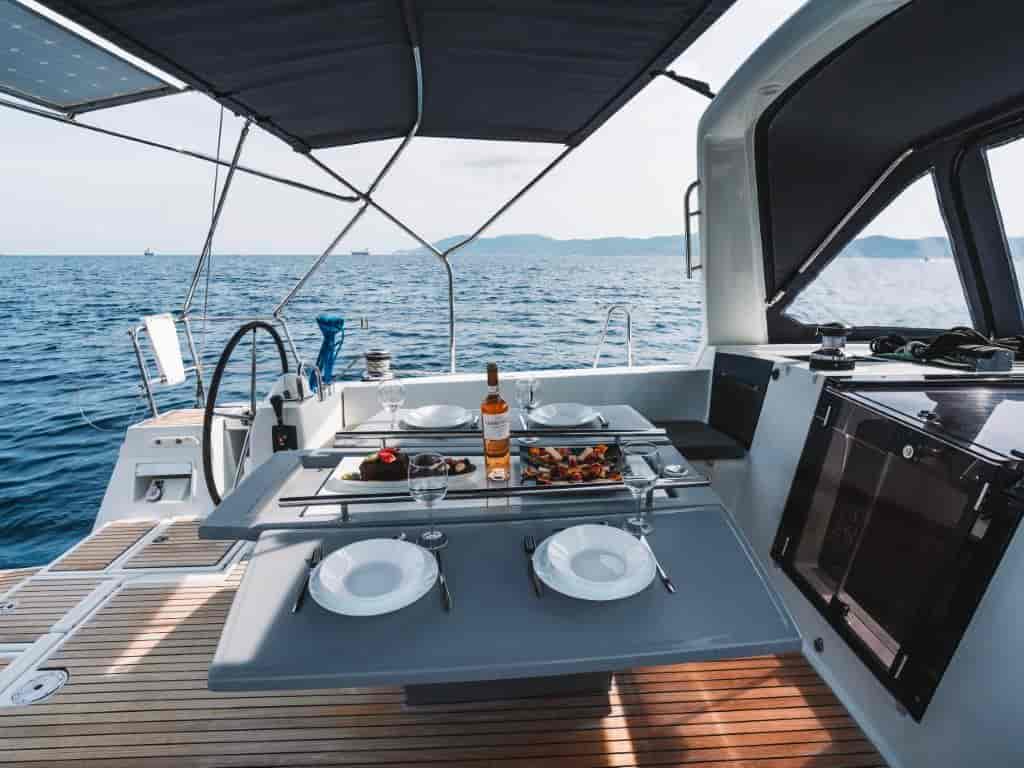 Boat picture 16