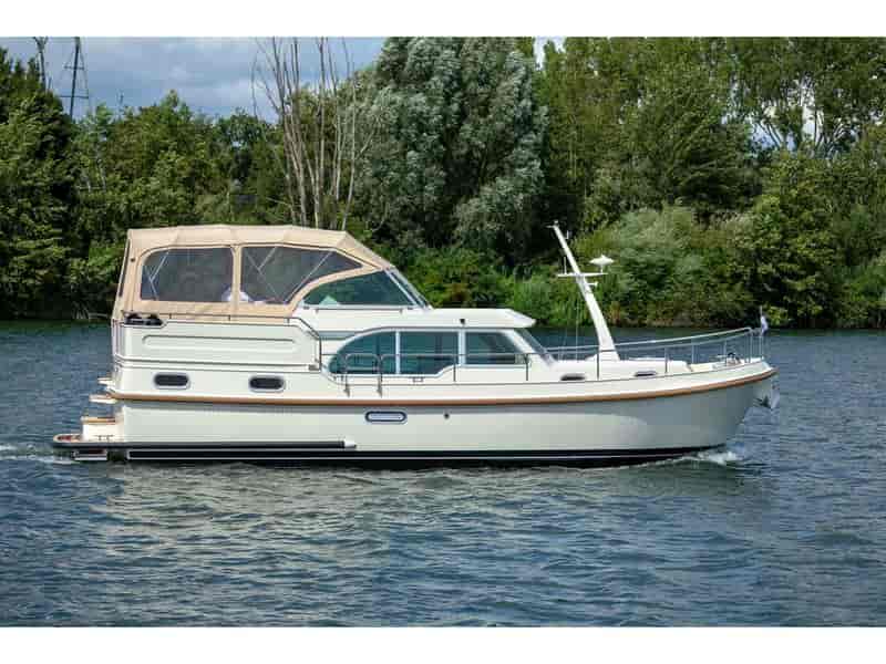 Boat picture 1