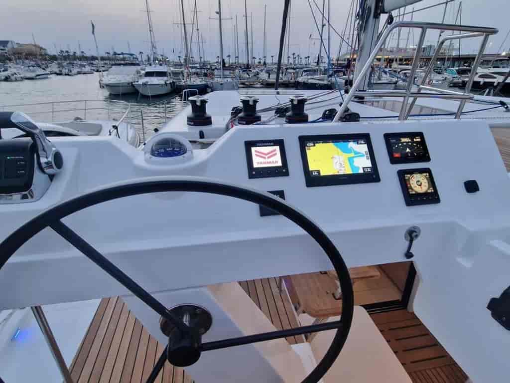 Boat picture 9