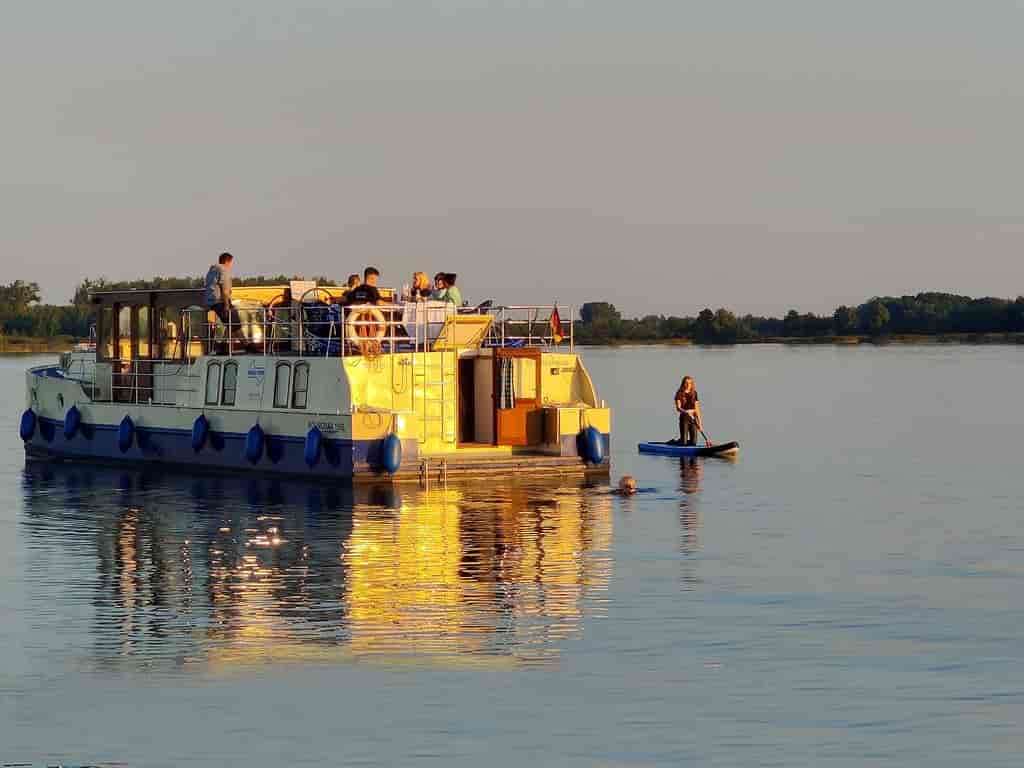 Boat picture 15