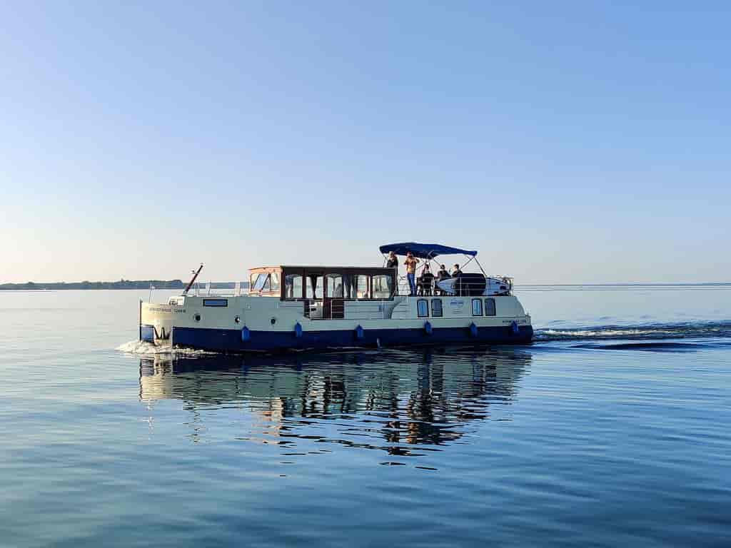 Boat picture 17
