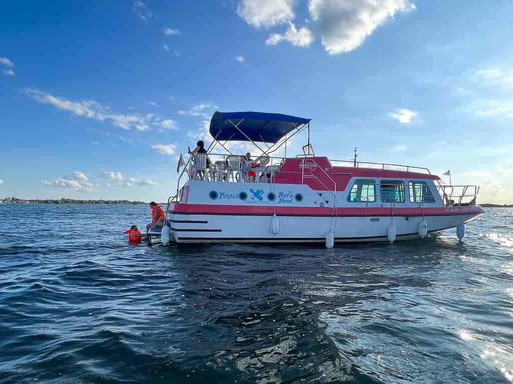 Boat picture 13