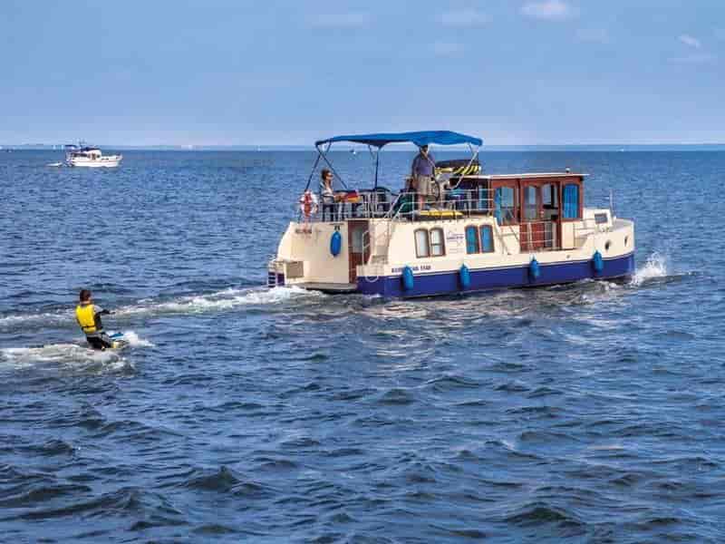 Boat picture 1