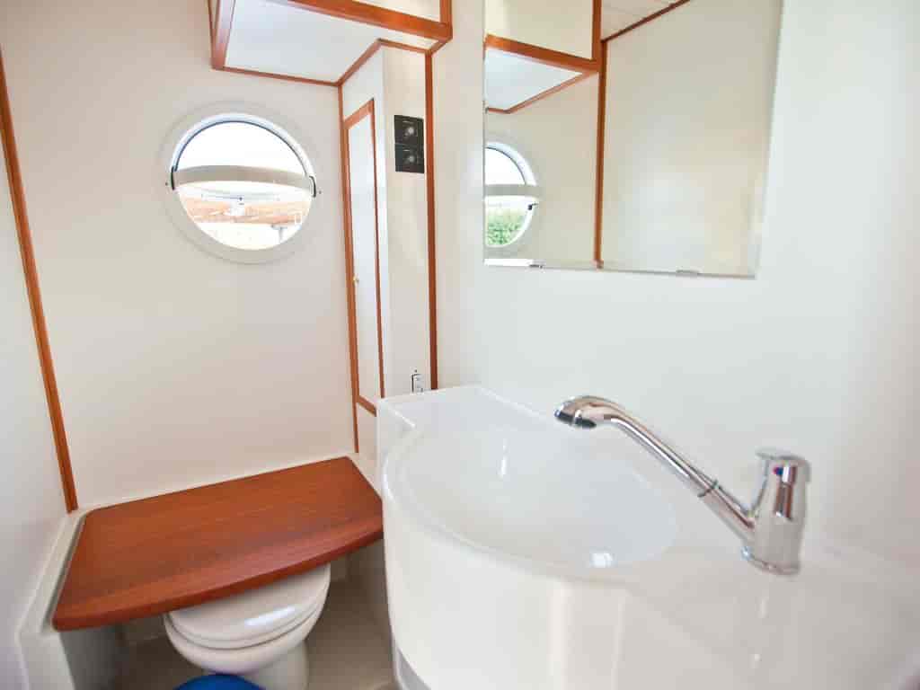 Boat picture 7