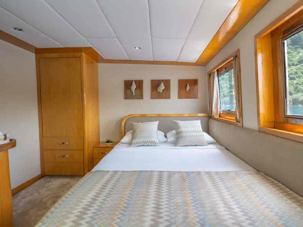 Boat picture 13