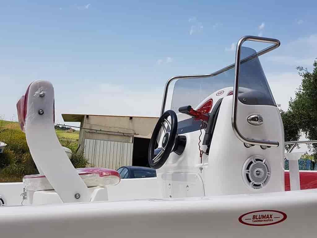 Boat picture 4