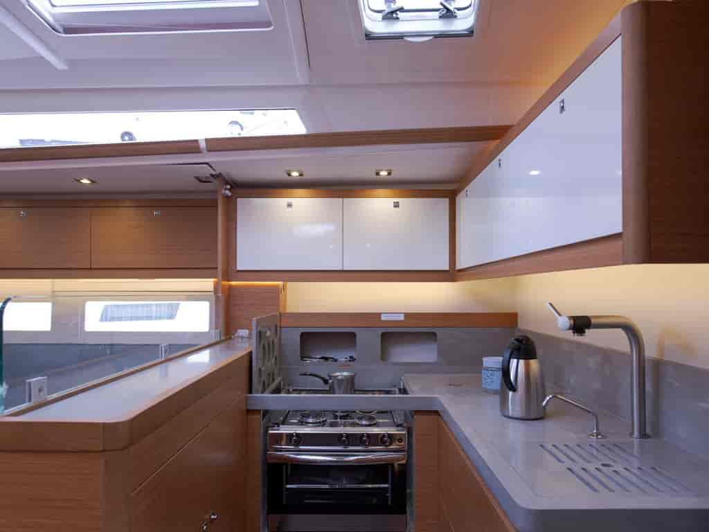 Boat picture 16