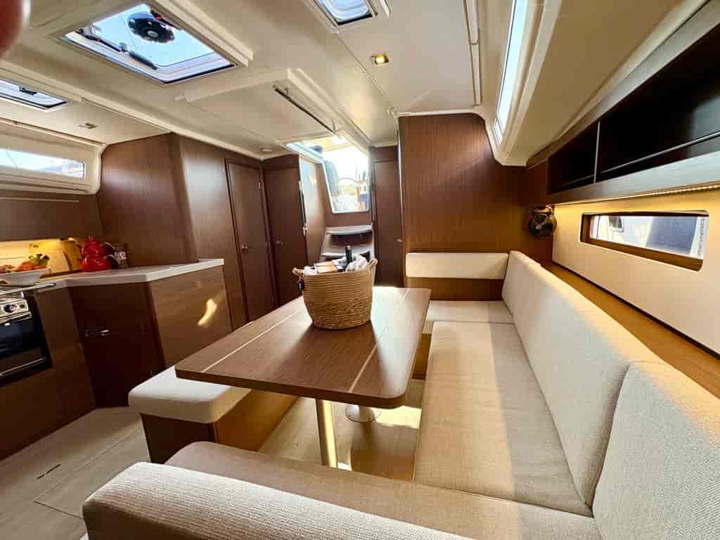 Boat picture 9