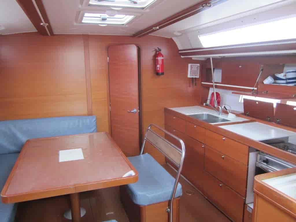 Boat picture 9