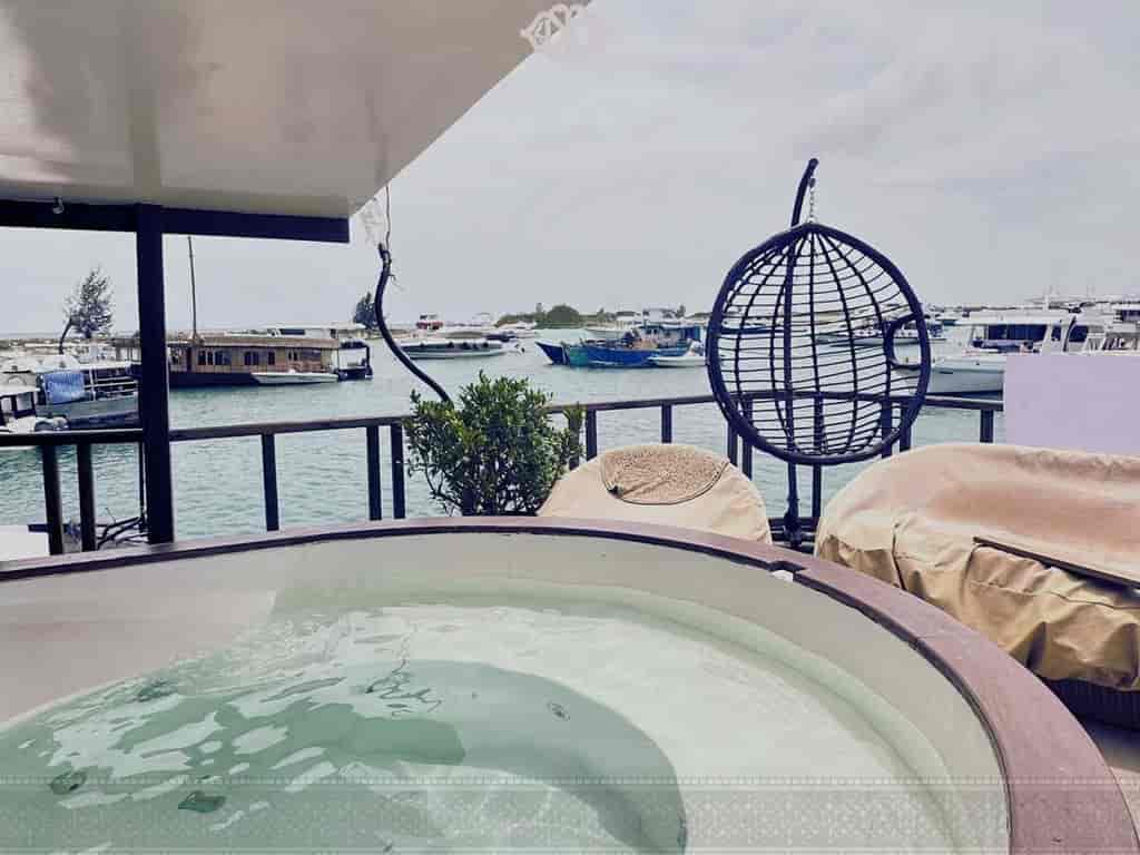 Boat picture 4