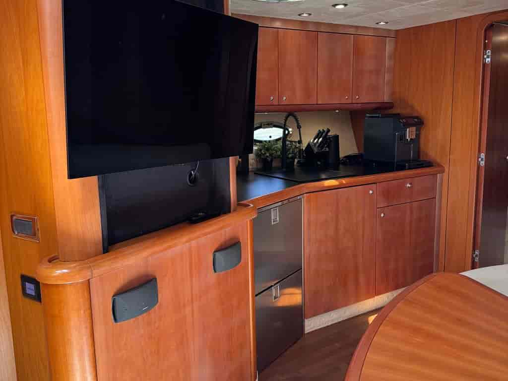 Boat picture 17