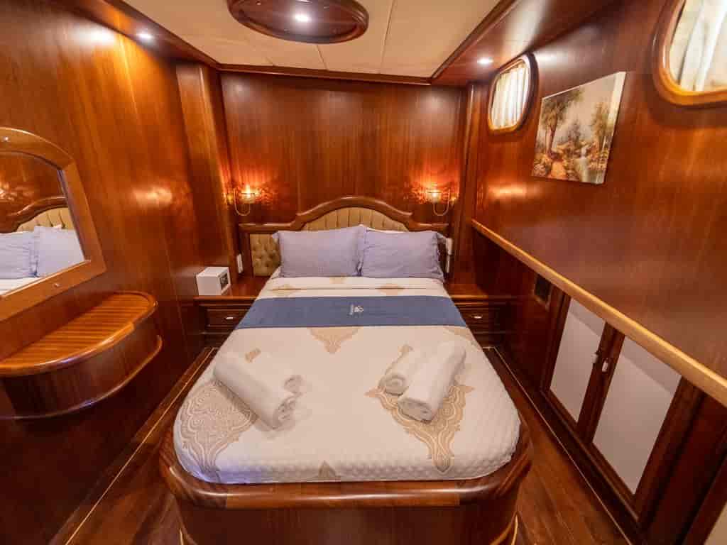 Boat picture 4
