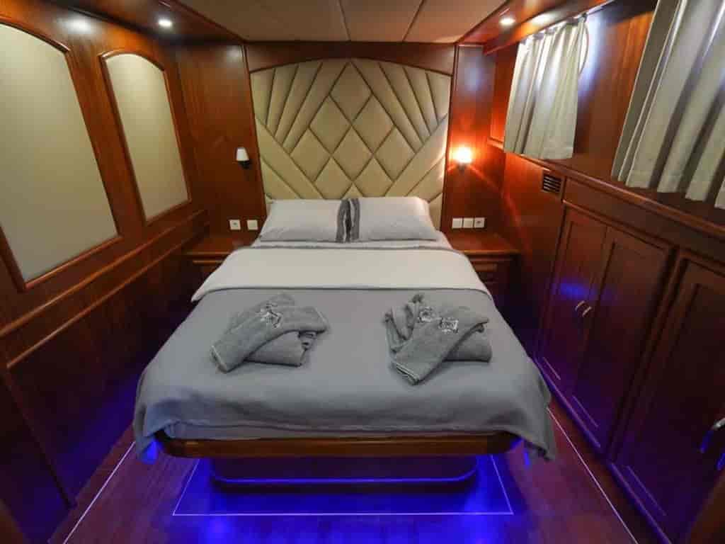 Boat picture 13