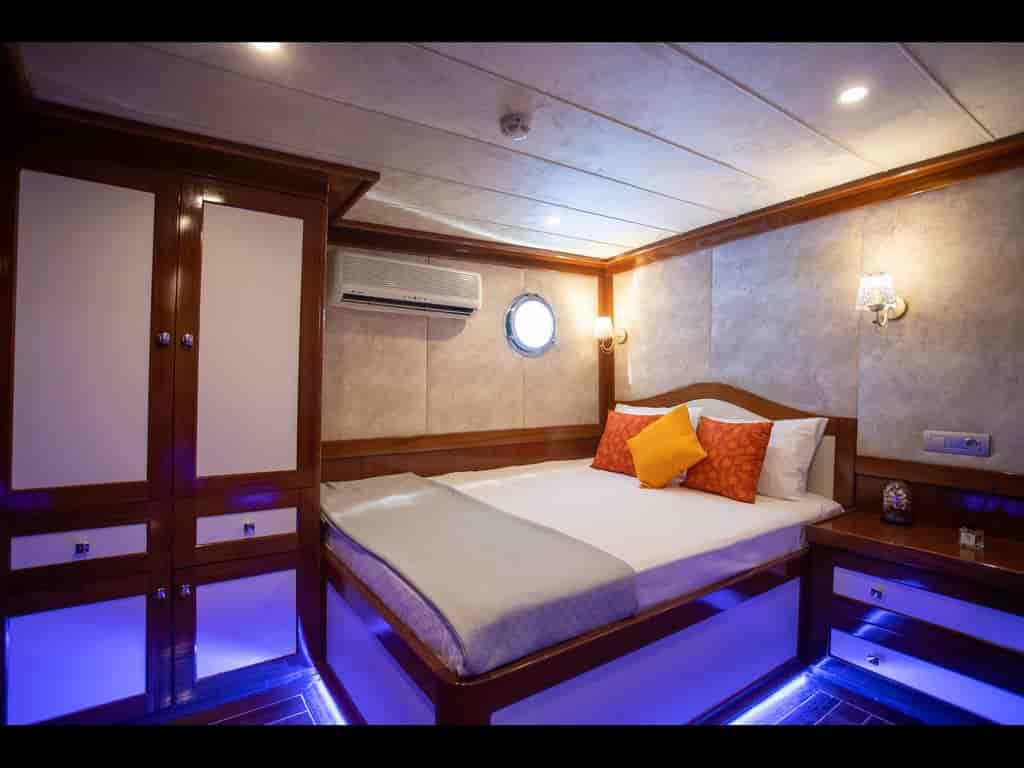 Boat picture 25