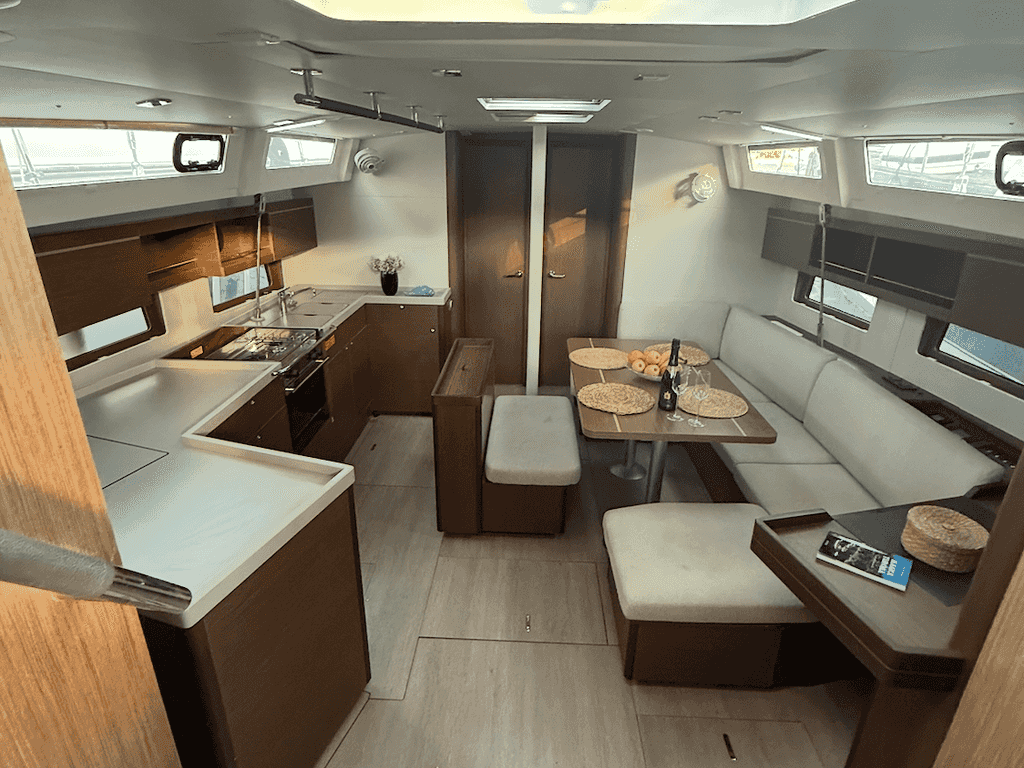Boat picture 16
