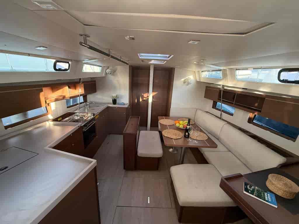 Boat picture 9