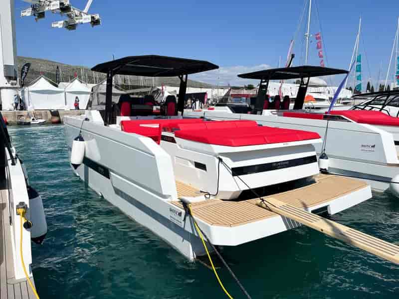 Boat picture 1