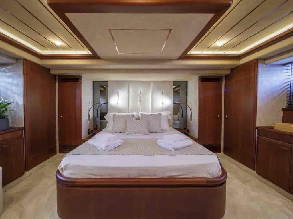 Boat picture 23