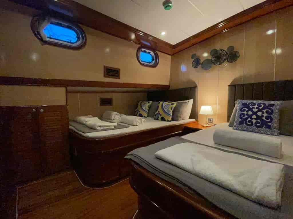Boat picture 12
