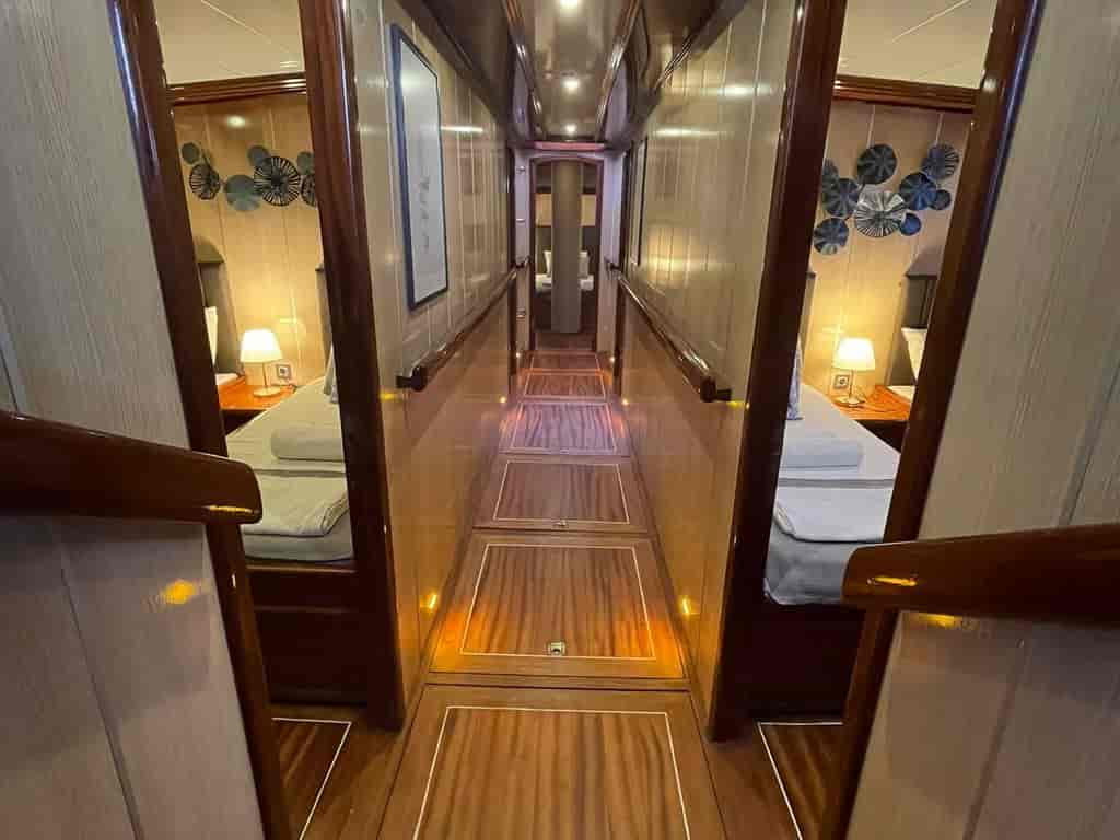 Boat picture 20