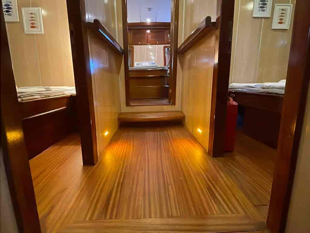 Boat picture 24