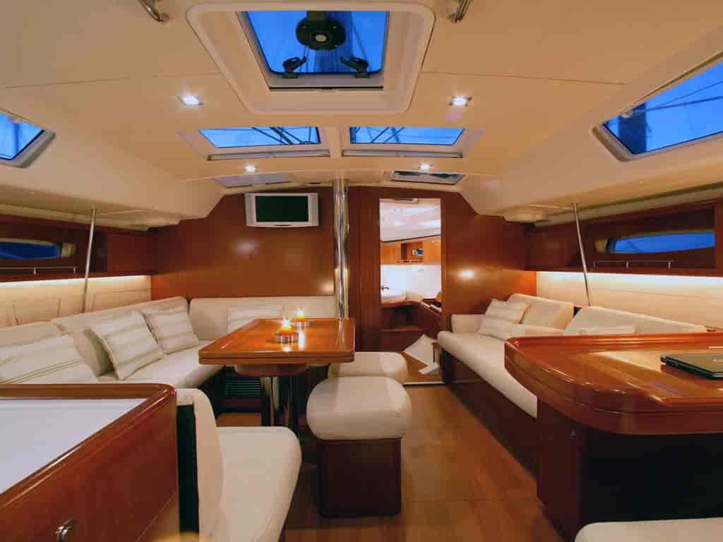 Boat picture 9