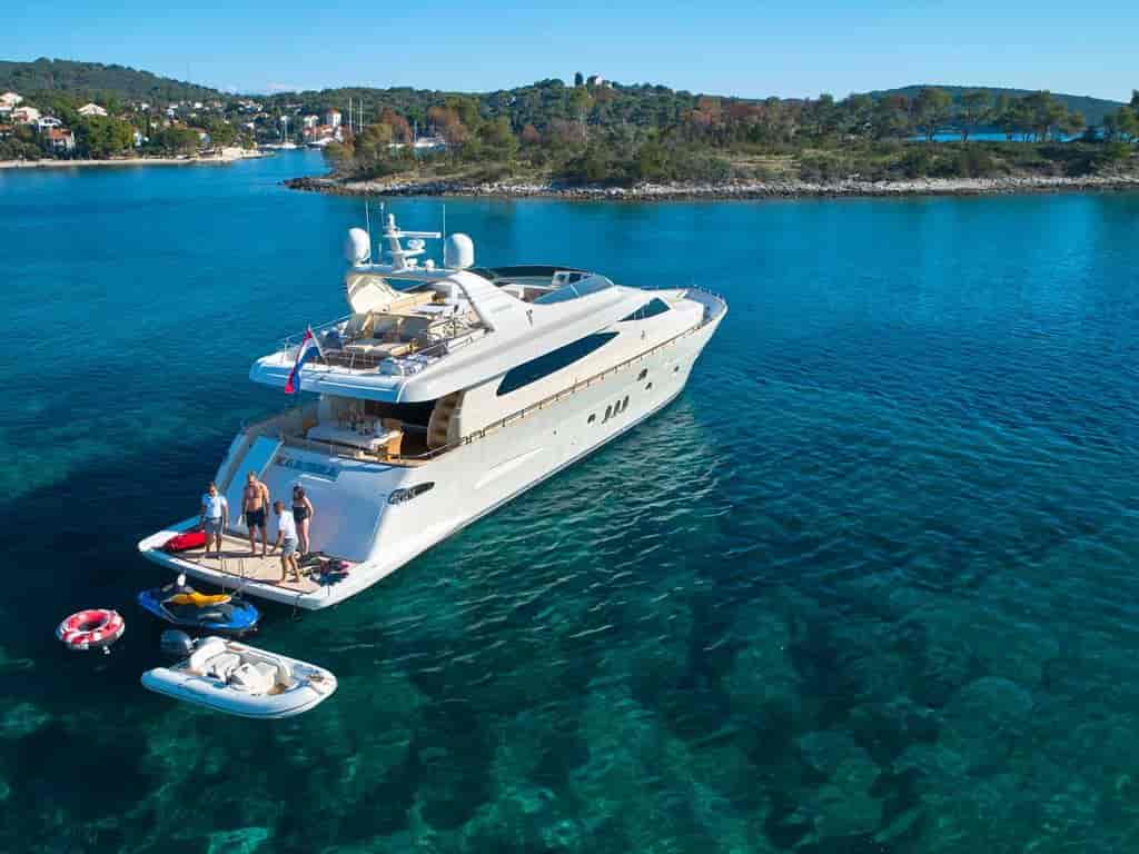 Boat picture 9