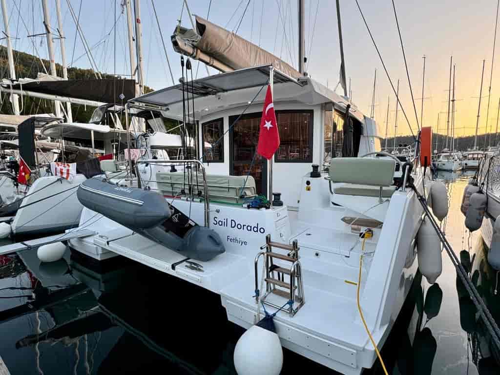 Boat picture 16