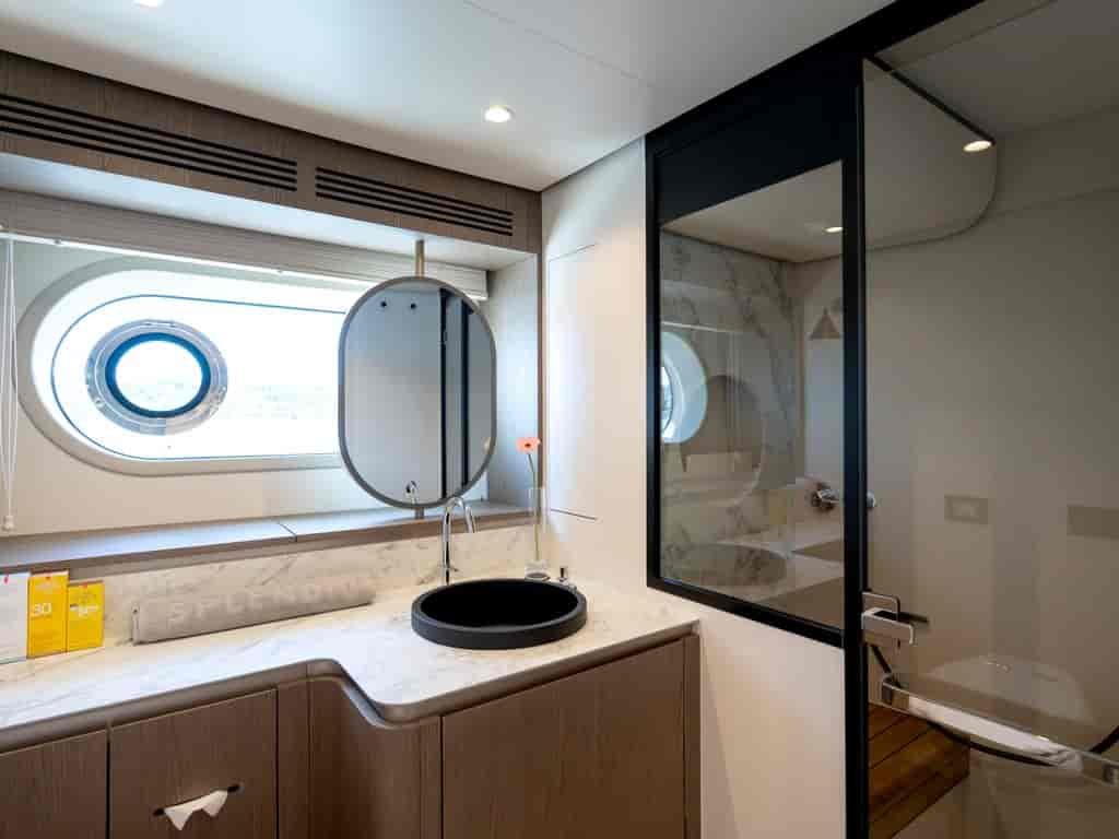 Boat picture 30