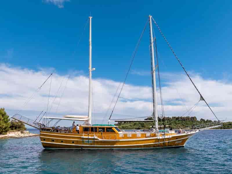 Boat picture 1