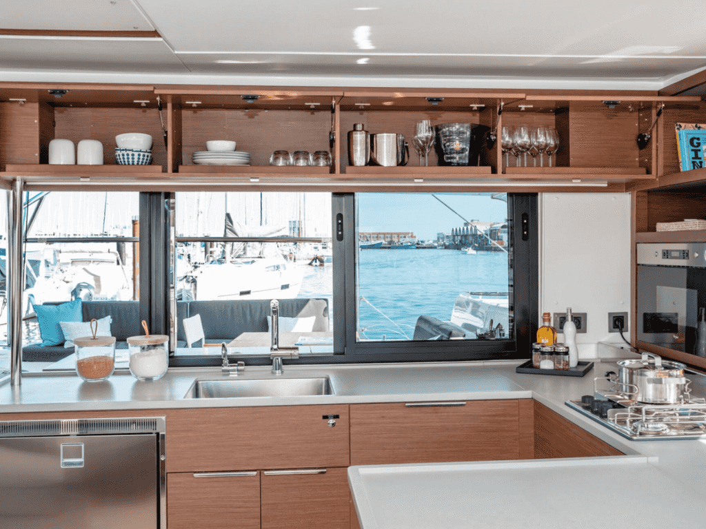 Boat picture 16